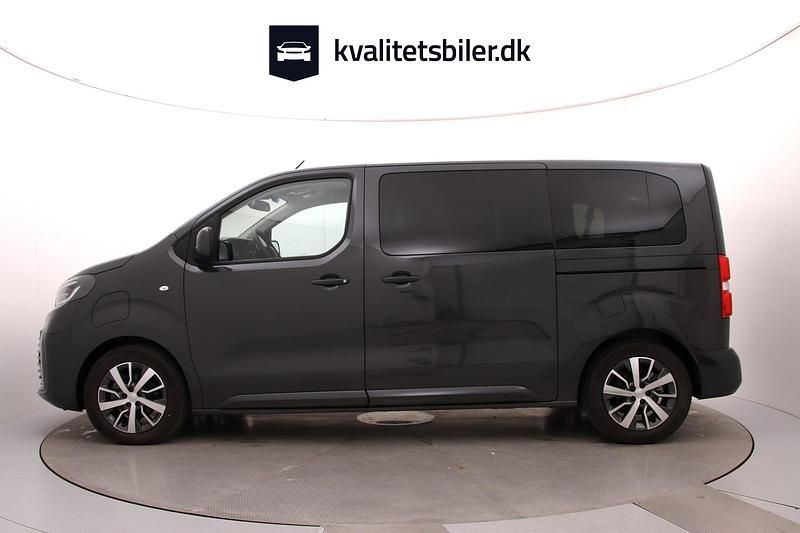 Brugt Toyota Proace Verso 100 kW (136 HK) 2024 Gråmetal Stationcar