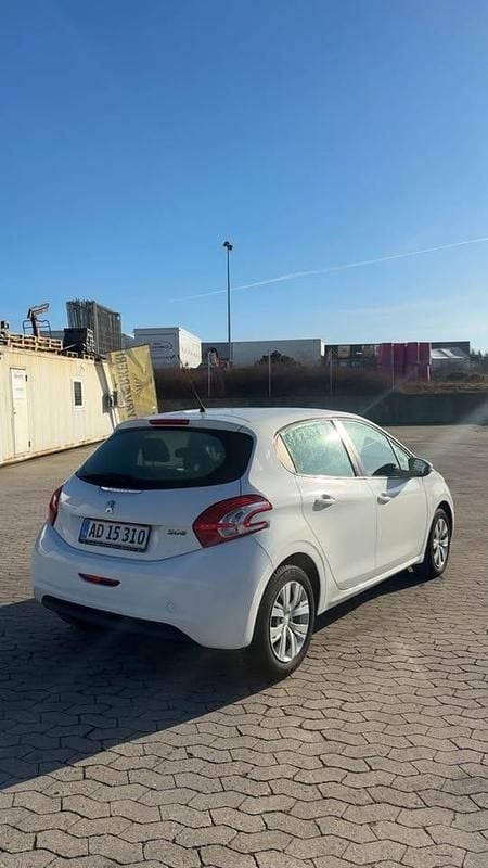 Brugt Peugeot 208 Active 82 HK (60 kW) 2013 Hatchback