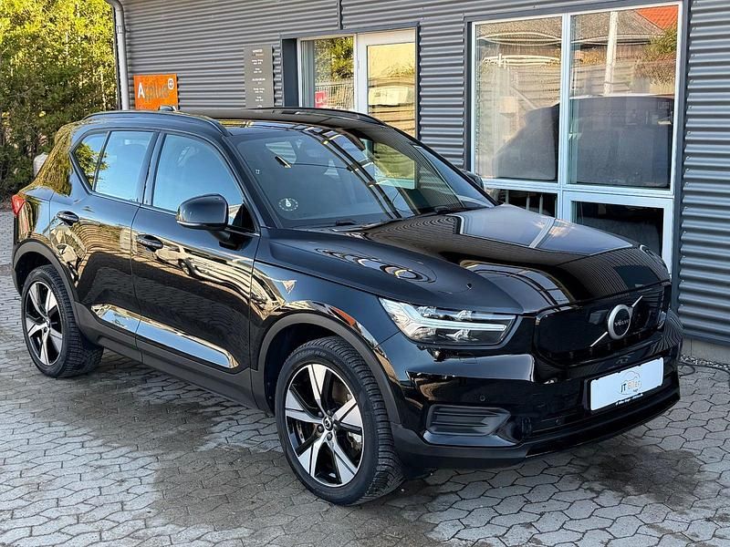 Sort Brugt 2022 Volvo XC40 Core SUV | 229.900 kr. (Super pris) - Billede 1/4