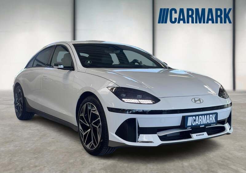 Hvid Ny 2025 Hyundai Ioniq 6 Ultimate Sedan | 309.600 kr. (Fair pris) - Billede 1/4