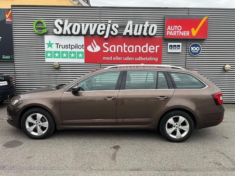 Brunmetal Brugt 2017 Skoda Octavia Style Stationcar | 139.900 kr. (Fair pris) - Billede 1/4