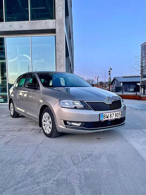 Brugt Skoda Rapid 125 HK (91 kW) 2018 Grå Hatchback