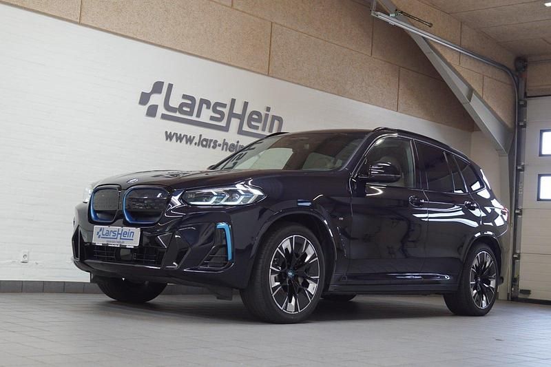 Carbonsortmetal Brugt 2021 BMW iX3 M Sport SUV | 379.800 kr. (Dyr) - Billede 1/4