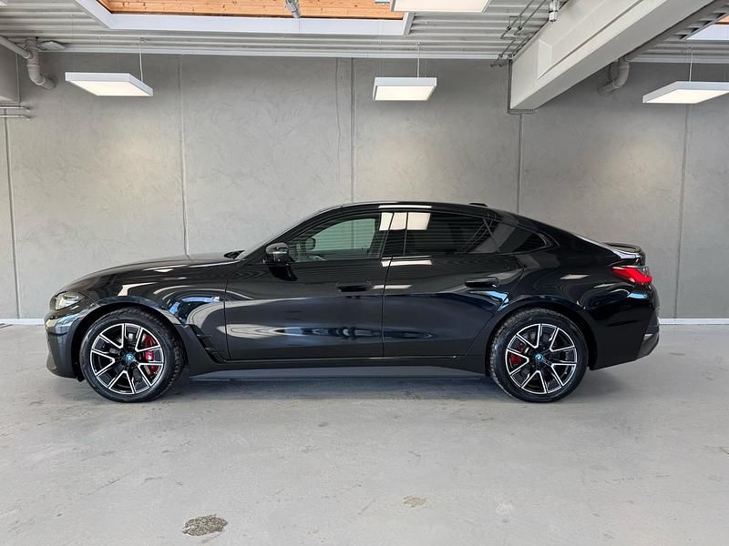 Brugt BMW i4 M Sport 250 kW (340 HK) 2024 Blacksapphiremetallic Sedan