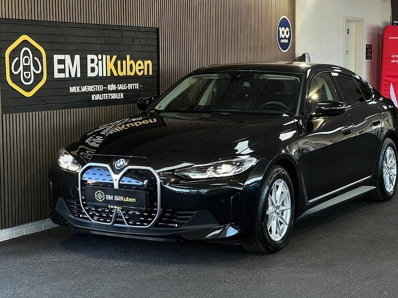Brugt 2023 BMW i4 Sedan | 389.900 kr. (God pris) - Billede 1/4