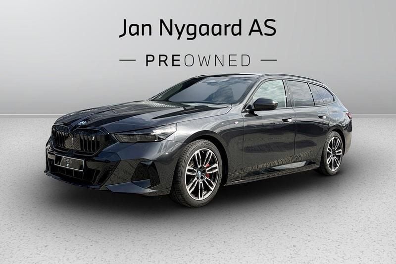 Gråmetal Brugt 2024 BMW i5 M Sport Sedan | 609.900 kr. (Dyr) - Billede 1/4