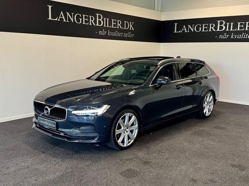 Brugt Volvo V90 Momentum 254 HK (186 kW) 2016 Mørkblåmetal Stationcar