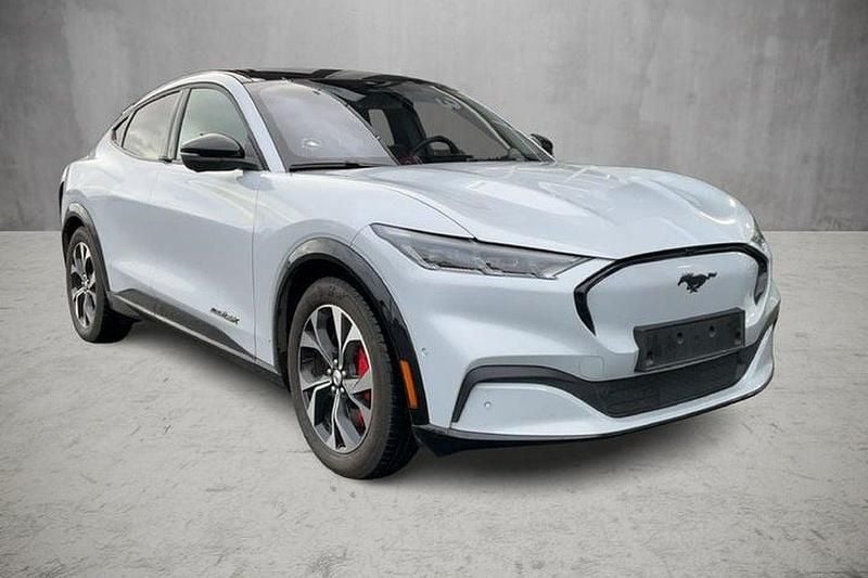 Hvidmetal Brugt 2024 Ford Mustang Mach-E Extended Range SUV | 319.900 kr. (Fair pris) - Billede 1/4