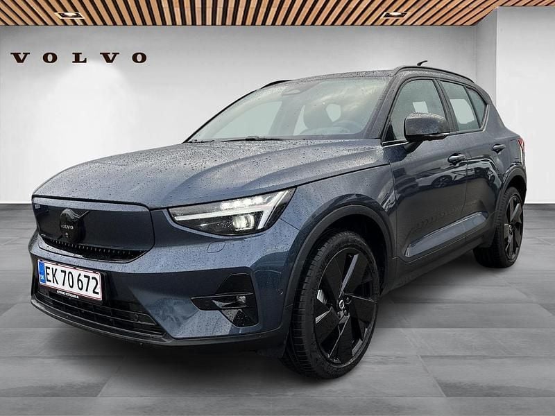 Blå Brugt 2025 Volvo EX40 Single Motor Extended Range SUV | 384.500 kr. (Fair pris) - Billede 1/3
