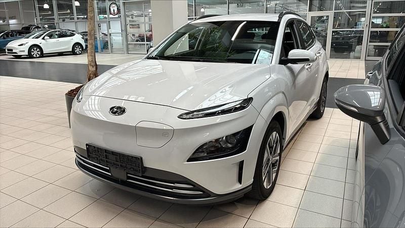 Hvid Brugt 2022 Hyundai Kona Select SUV | 139.900 kr. (God pris) - Billede 1/3