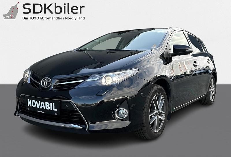 Sortmetal Brugt 2014 Toyota Auris T2 Hatchback | 89.900 kr. (God pris) - Billede 1/4