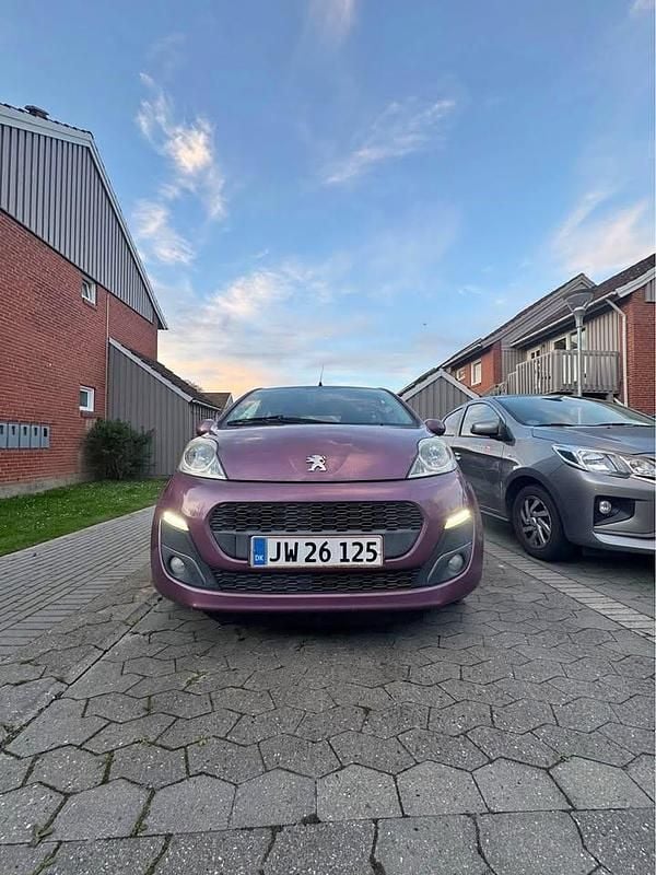Brugt 2012 Peugeot 107 Hatchback | 64.995 kr. - Billede 1/4