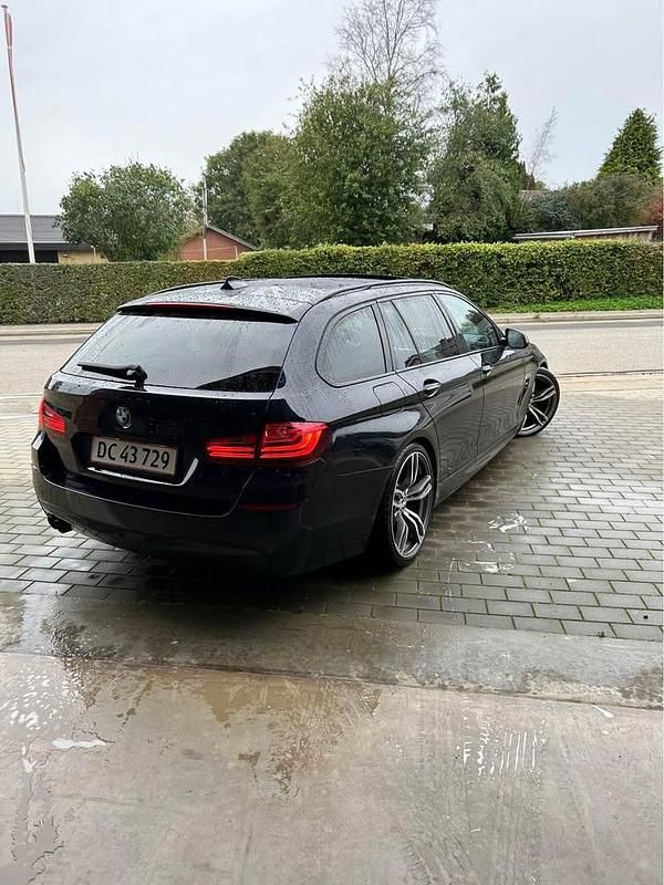Brugt BMW 530 258 HK (189 kW) 2013 Blå Stationcar