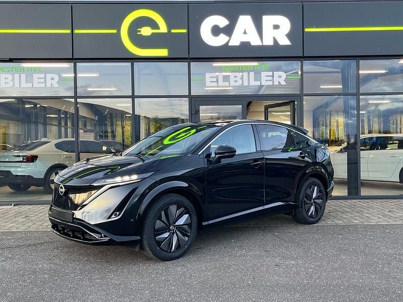 Ny Nissan Ariya Evolve 175 kW (238 HK) 2025 Pearl black (gat) SUV
