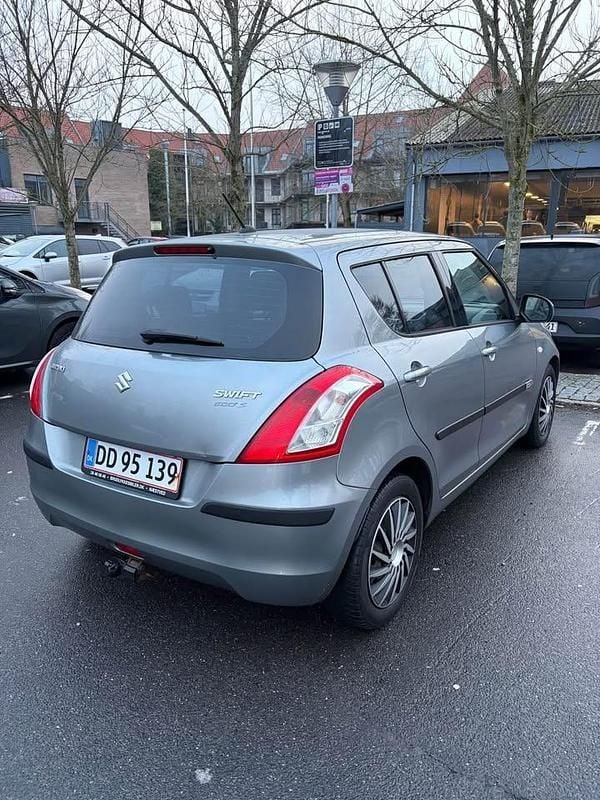 Brugt Suzuki Swift 94 HK (69 kW) 2011 Hatchback
