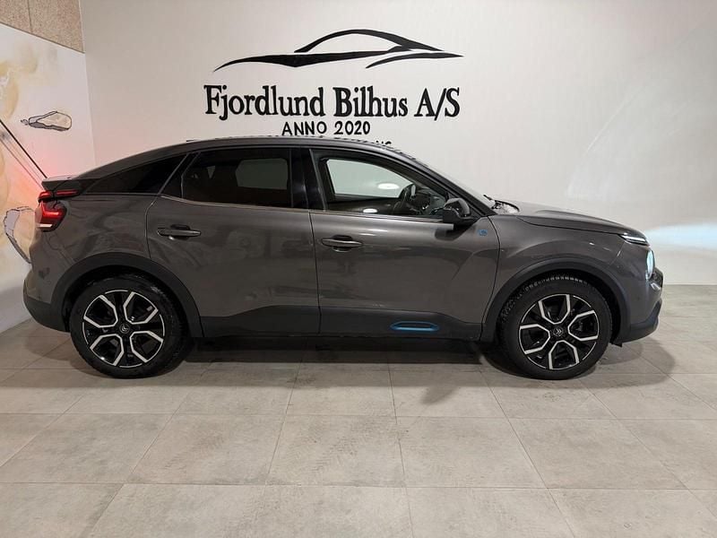Brugt Citroën e-C4 Shine 100 kW (136 HK) 2022 Gråmetal