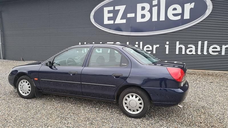 Brugt Ford Mondeo 130 HK (95 kW) 1997 Blå