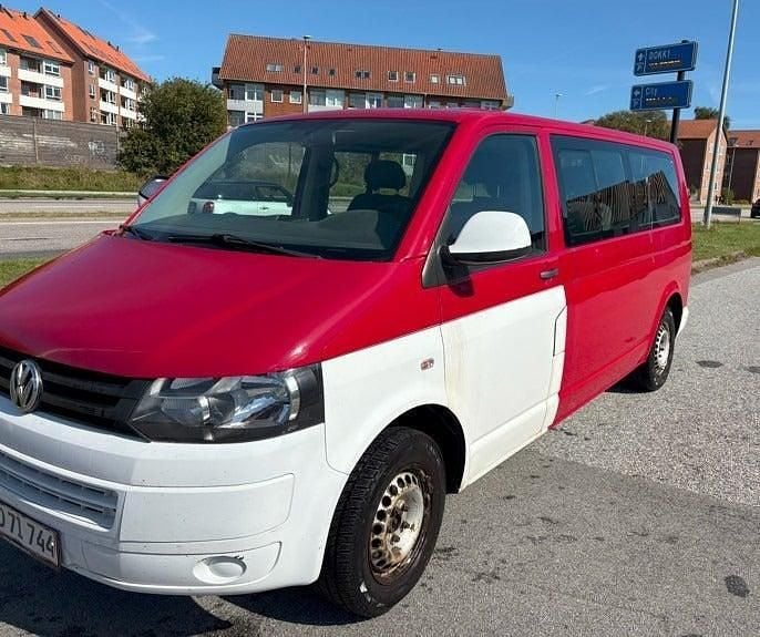 Rød Brugt 2010 VW Caravelle Comfortline MPV | 159.900 kr. - Billede 1/4