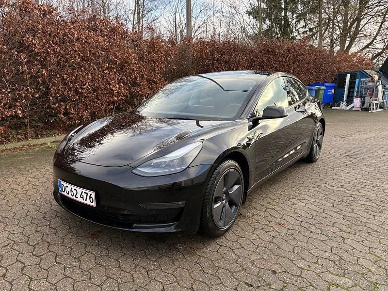 Sortmetal Brugt 2022 Tesla Model 3 Long Range AWD Sedan | 224.900 kr. (God pris) - Billede 1/4