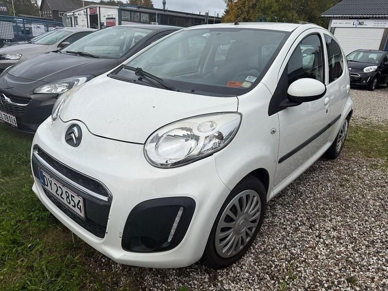 Hvid Brugt 2012 Citroën C1 Seduction Hatchback | 32.990 kr. (Fair pris) - Billede 1/4