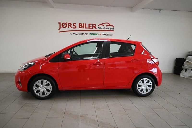 Brugt Toyota Yaris T2 72 HK (52 kW) 2019 Rød Hatchback