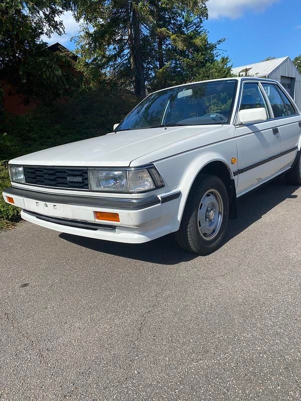 Hvid Brugt 1986 Nissan Bluebird | 89.000 kr. - Billede 1/4