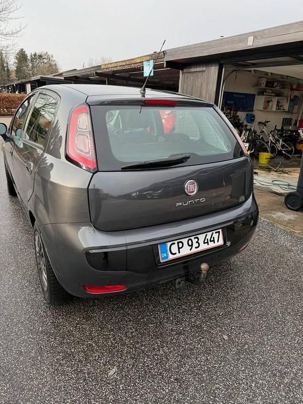 Brugt Fiat Punto Evo 69 HK (50 kW) 2011 Hatchback