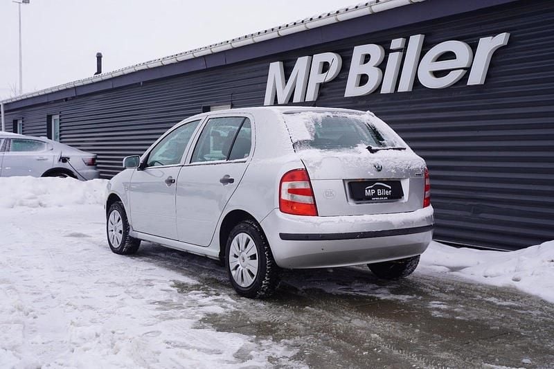 Brugt Skoda Fabia Elegance 75 HK (55 kW) 2005 Sølvmetal Hatchback