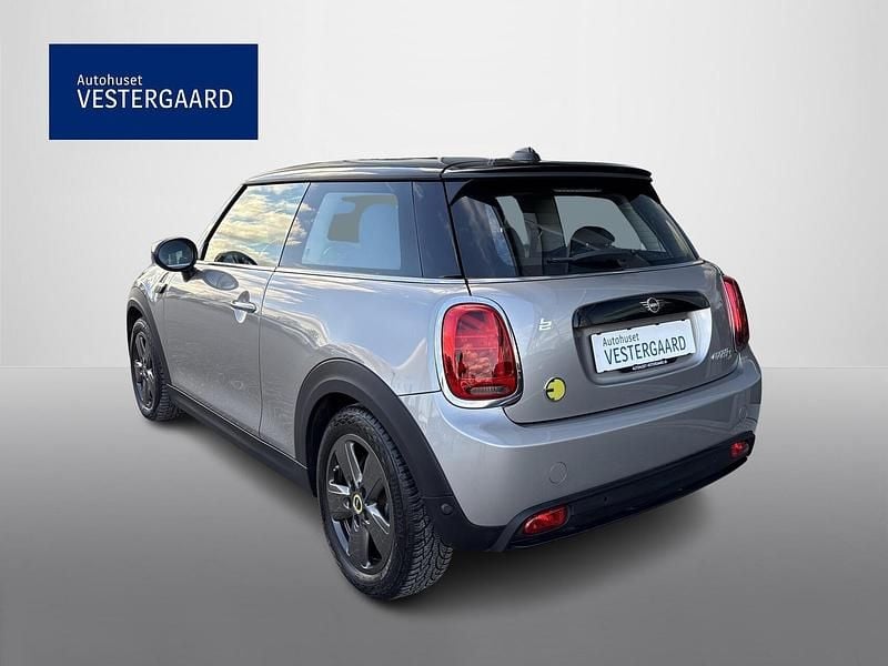 Brugt Mini Cooper SE Essential 135 kW (184 HK) 2023 Sølv Hatchback