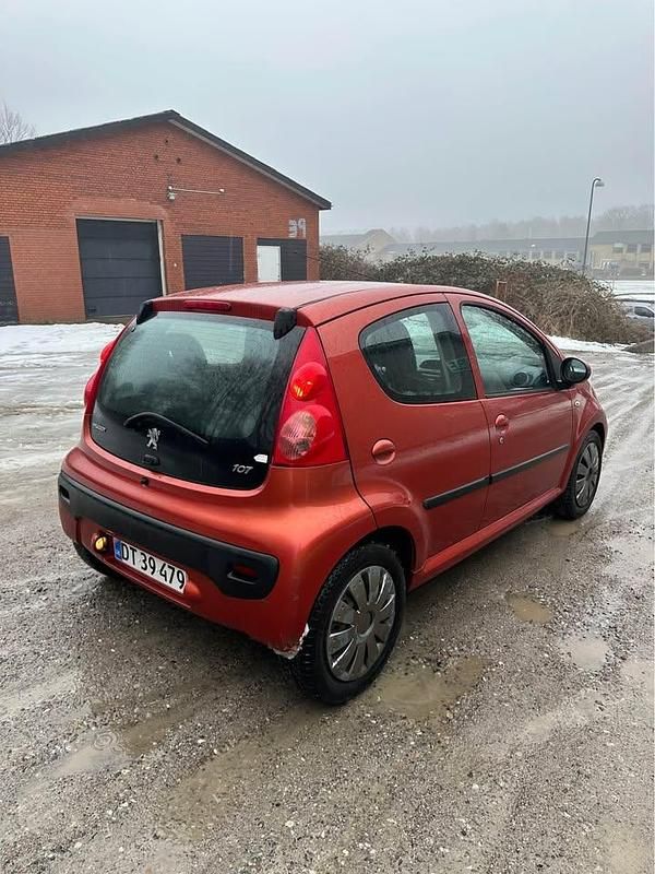 Brugt Peugeot 107 68 HK (50 kW) 2010 Hatchback