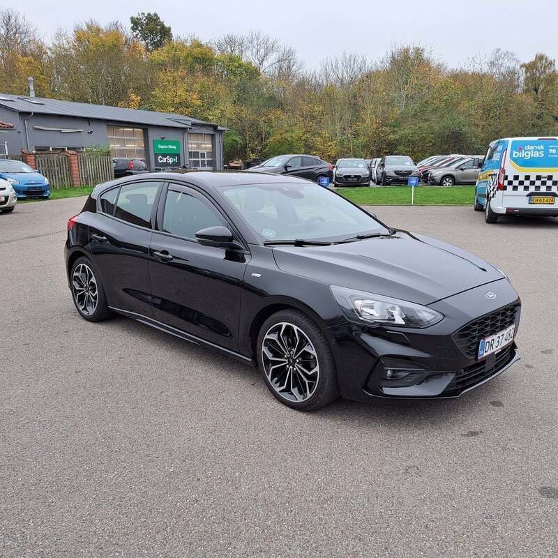 Sort Brugt 2019 Ford Focus ST-Line Hatchback | 169.900 kr. (Fair pris) - Billede 1/4