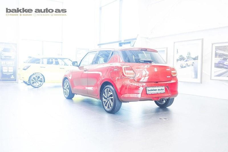 Brugt Suzuki Swift Exclusive 83 HK (61 kW) 2024 Rød Hatchback