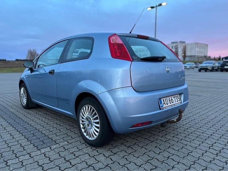 Brugt Fiat Punto 60 HK (44 kW) 2005 Hatchback