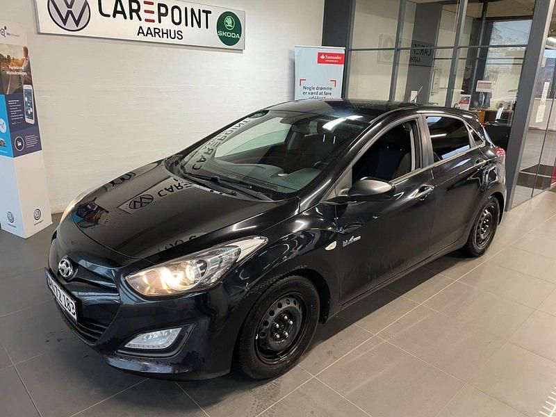 Sortmetal Brugt 2014 Hyundai i30 Comfort Hatchback | 32.800 kr. (Super pris) - Billede 1/4