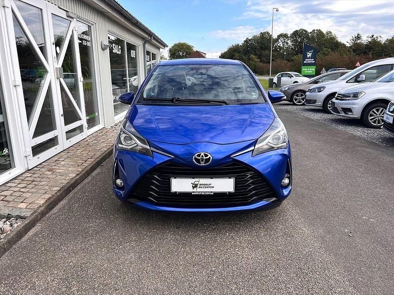 Brugt 2017 Toyota Yaris Premium Hatchback | 97.900 kr. (God pris) - Billede 1/4