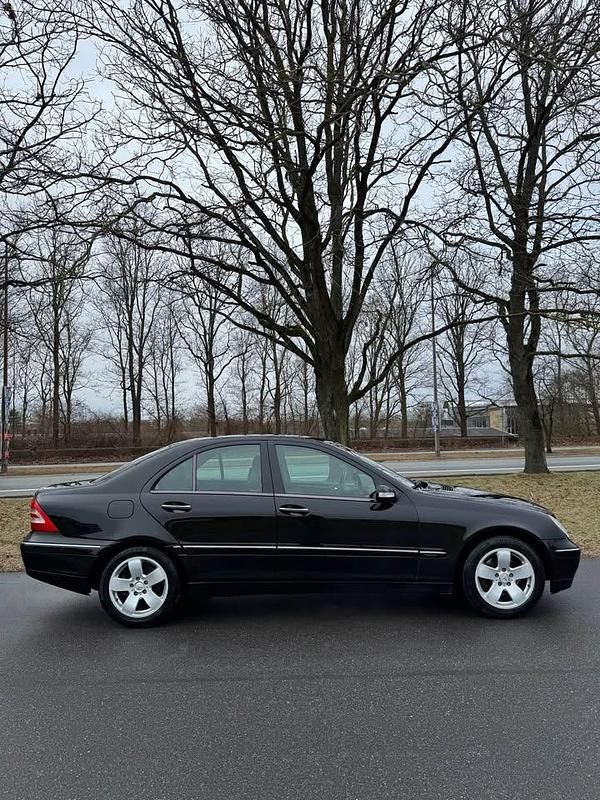 Brugt Mercedes 240 2000