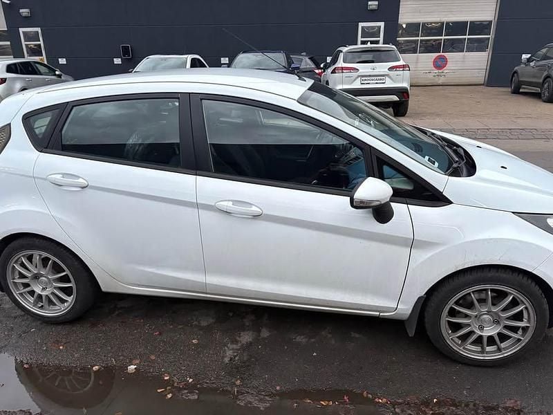 Brugt Ford Fiesta 2009 Hatchback