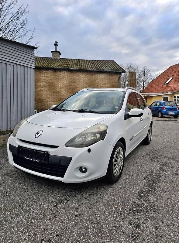 Brugt Renault Clio GrandTour 75 HK (55 kW) 2012 Stationcar