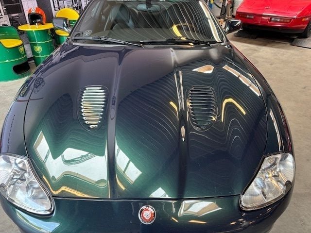 Brugt Jaguar XK8 Supercharged 2000 Grøn