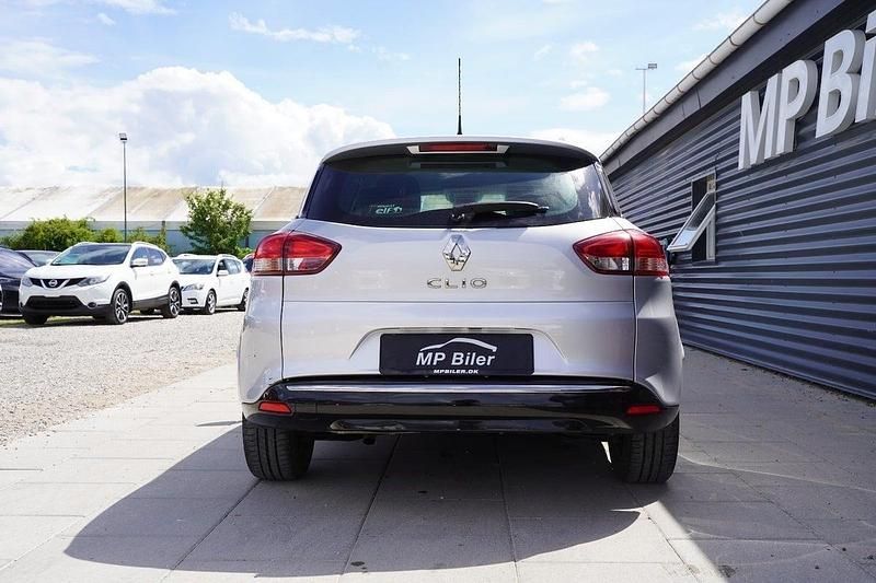 Brugt Renault Clio GrandTour Zen 90 HK (66 kW) 2018 Sølvmetal Stationcar