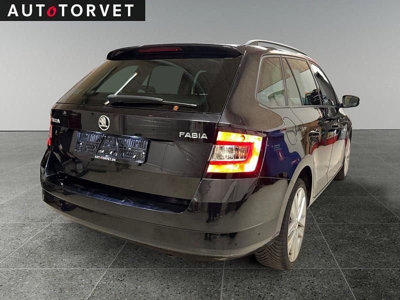 Brugt Skoda Fabia Style 90 HK (66 kW) 2018 Sortmetal Stationcar