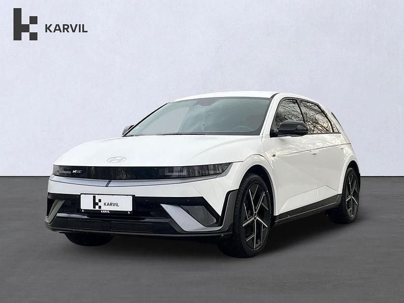 Atlas white Ny 2025 Hyundai Ioniq 5 N Line SUV | 329.900 kr. (Super pris) - Billede 1/4