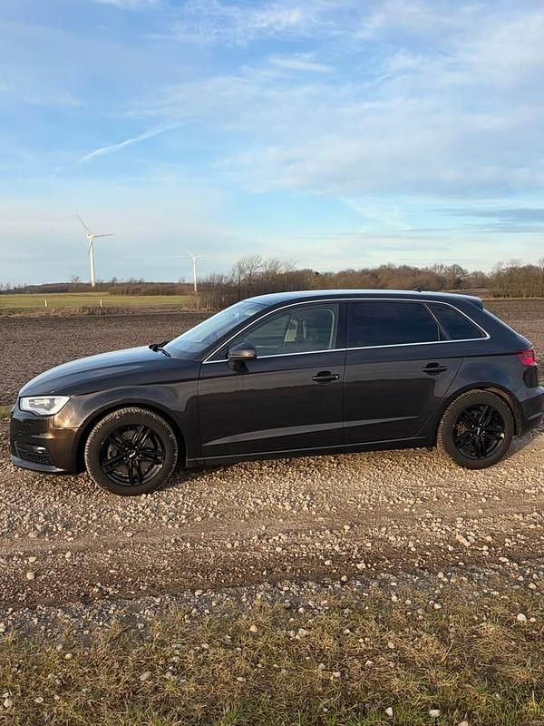 Brugt Audi A3 Ambiente 180 HK (132 kW) 2014 Hatchback