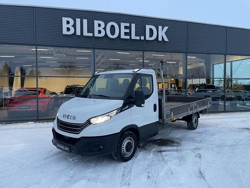Brugt Iveco Daily 176 HK (129 kW) 2023 Hvid Afhentning