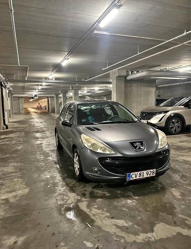 Brugt Peugeot 207 70 HK (51 kW) 2011 Hatchback