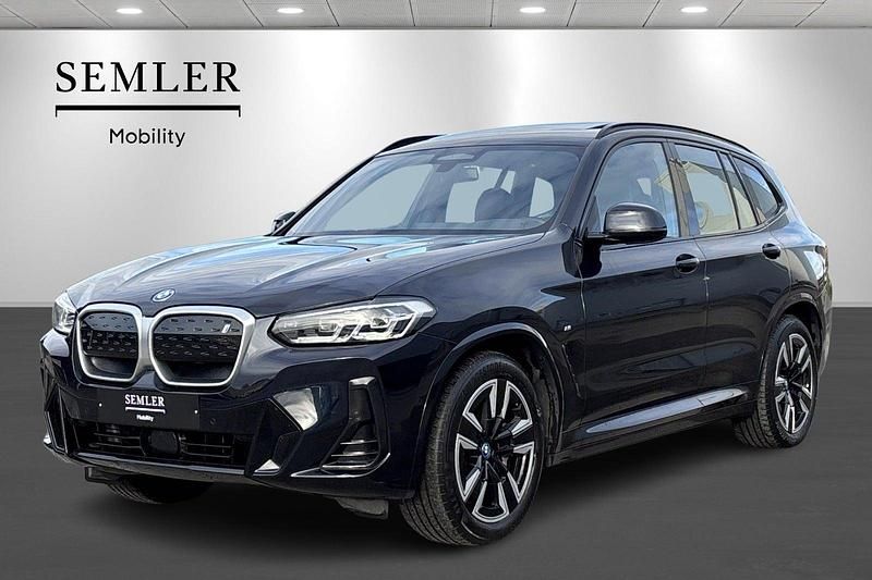 Sortmetal Brugt 2023 BMW iX3 M Sport SUV | 359.900 kr. (God pris) - Billede 1/4