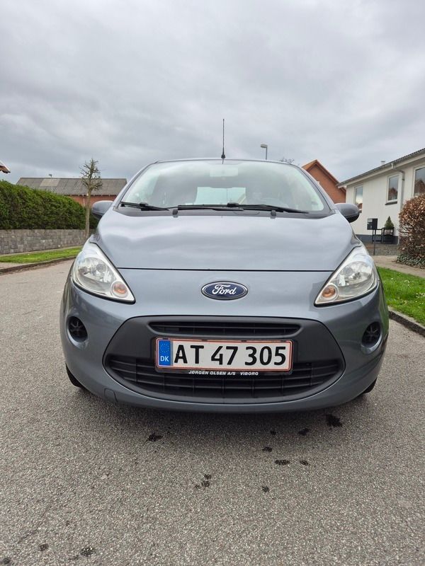 Grå Brugt 2015 Ford Ka Trend+ Hatchback | 30.000 kr. (Fair pris) - Billede 1/8
