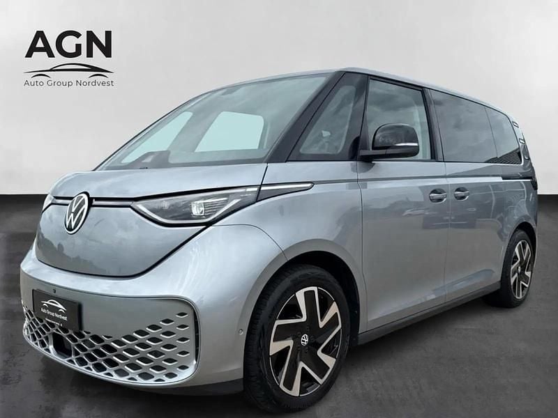 Sølvmetal Brugt 2024 VW ID. Buzz Style Van | 399.500 kr. (Fair pris) - Billede 1/4