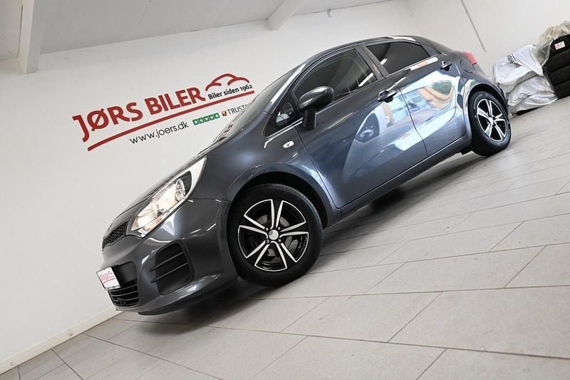 Gråmetal Brugt 2016 Kia Rio Style Hatchback | 69.800 kr. (Fair pris) - Billede 1/4