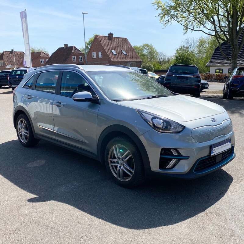 Sølvmetal Brugt 2019 Kia e-Niro Base SUV | 149.900 kr. - Billede 1/1